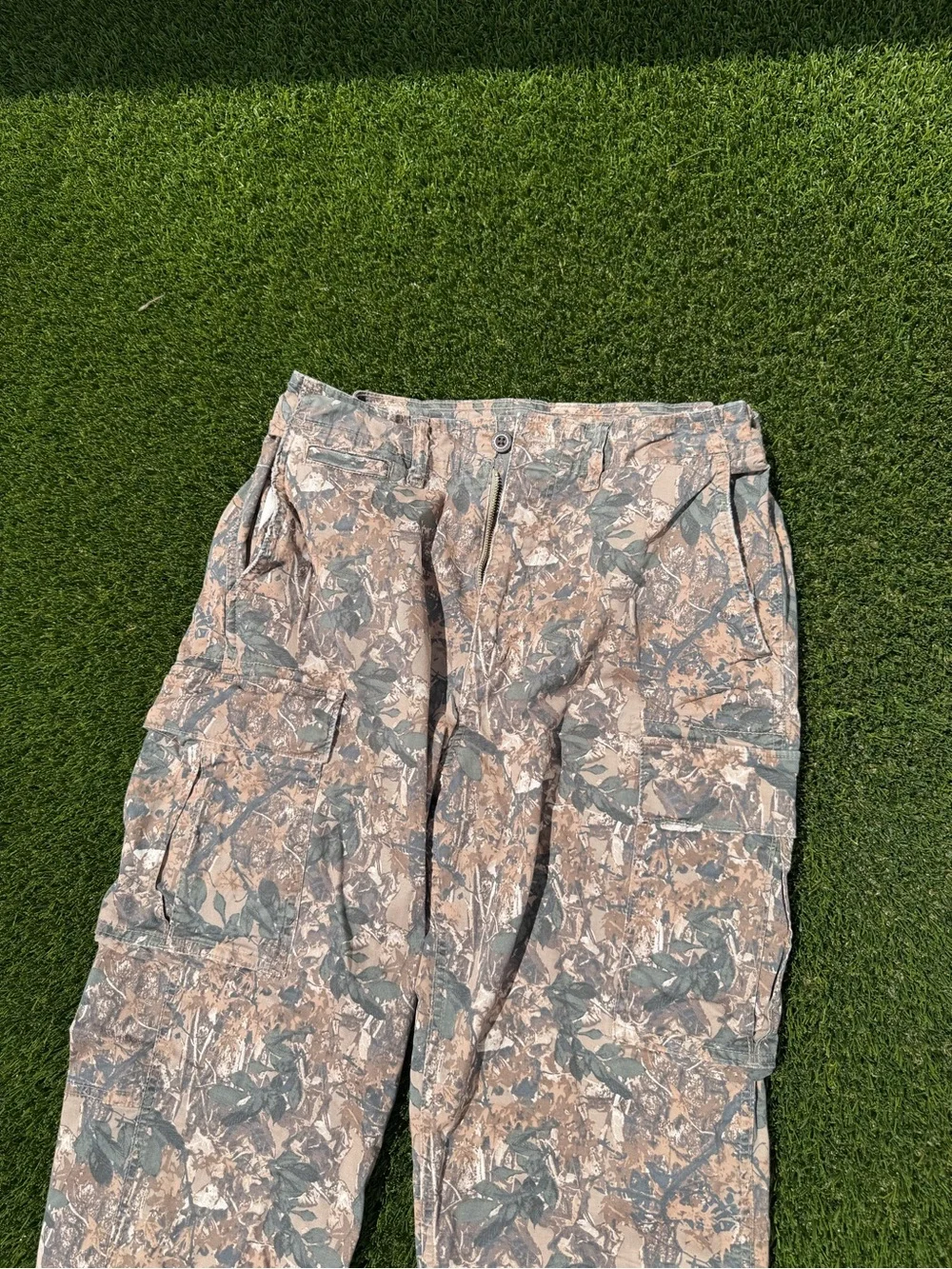 American Eagle Camo Cargo Pants